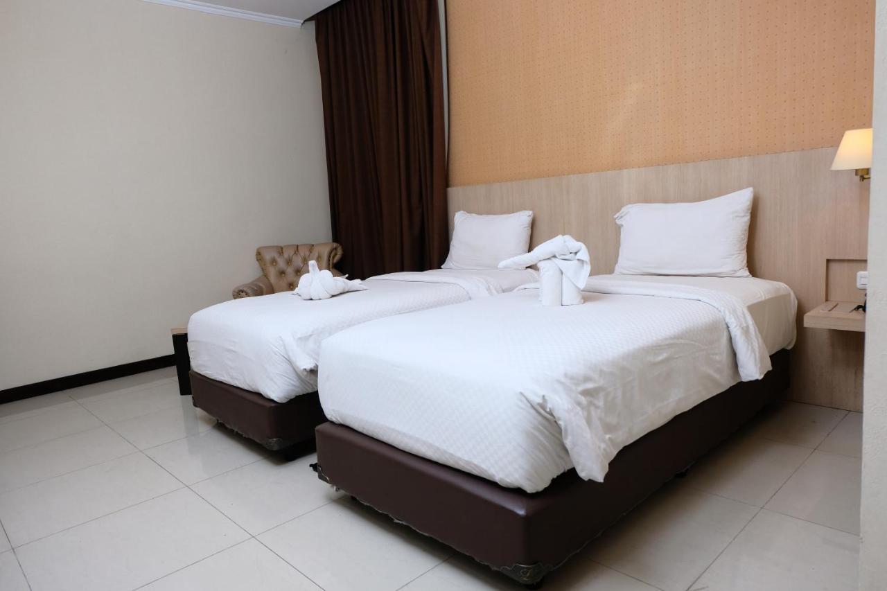 Rio City Hotel Palembang Dış mekan fotoğraf