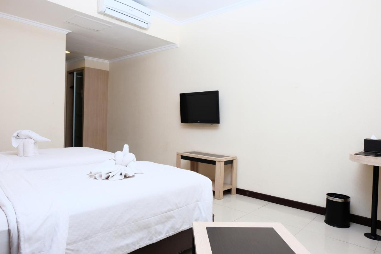 Rio City Hotel Palembang Dış mekan fotoğraf