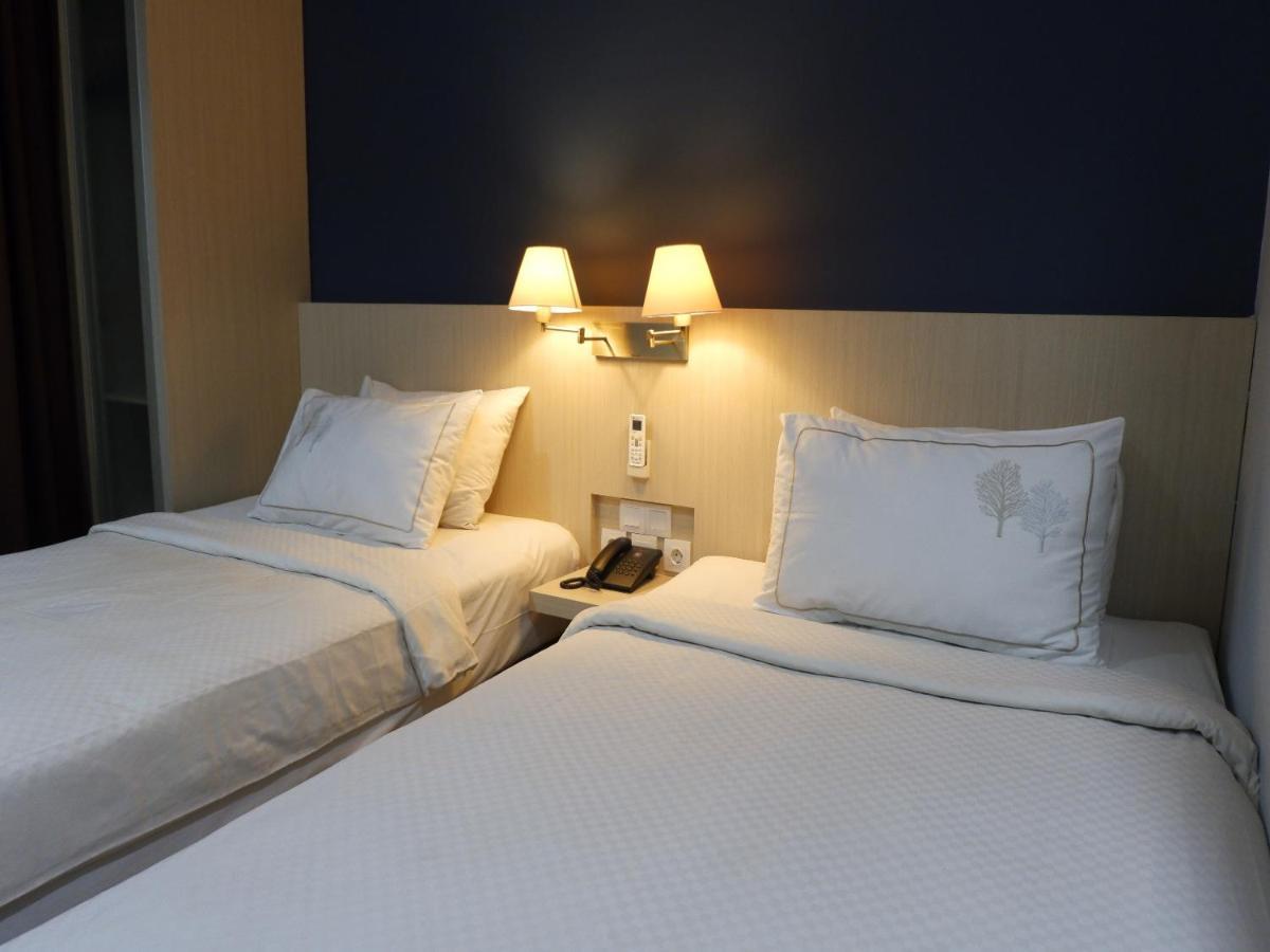 Rio City Hotel Palembang Dış mekan fotoğraf