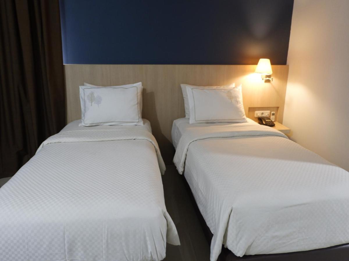 Rio City Hotel Palembang Dış mekan fotoğraf