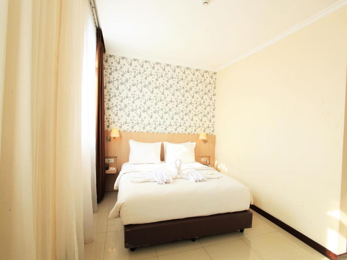 Rio City Hotel Palembang Dış mekan fotoğraf