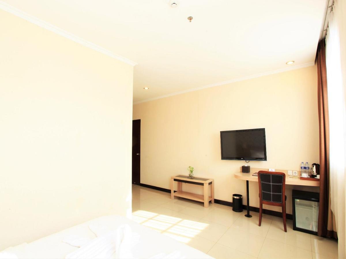 Rio City Hotel Palembang Dış mekan fotoğraf