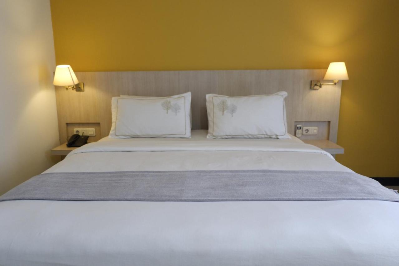 Rio City Hotel Palembang Dış mekan fotoğraf